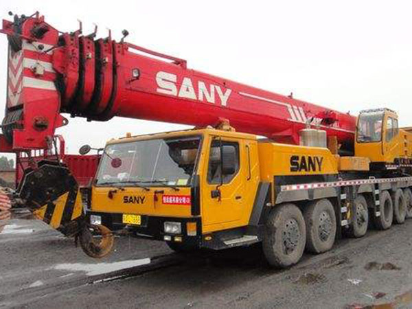 冬季隨車吊應該怎樣保養和操作注意事項？